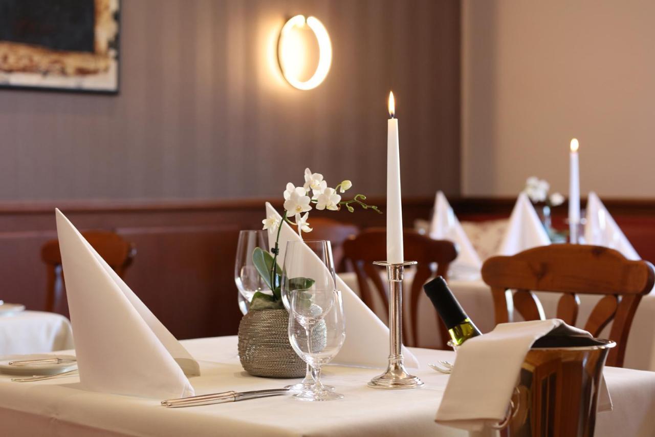 Hotel Warteck フロイデンシュタット エクステリア 写真