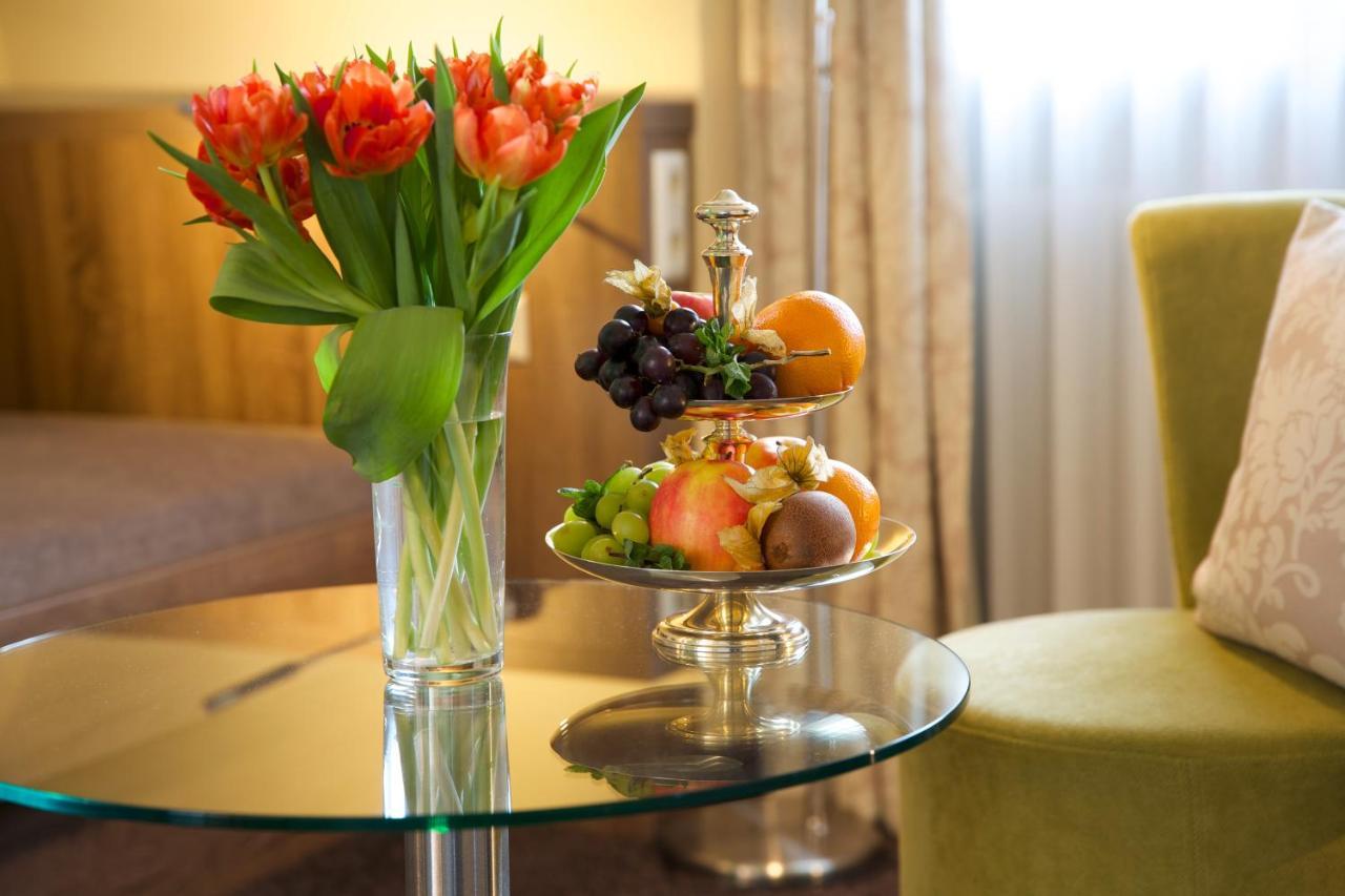 Hotel Warteck フロイデンシュタット エクステリア 写真